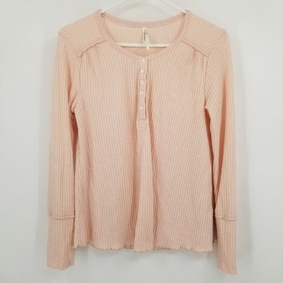 Anthropologie Tops - By Anthropologie Pink Long Sleeved Waflle Knit Thermal Henley Shirt Size Small